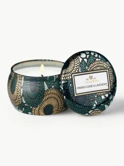 Handgemaakte geurkaars Japonica Collection (cade hout, verbena & lavendel)^Voluspa Discount