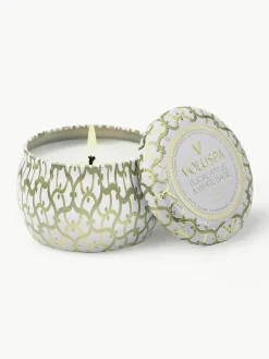 Handgemaakte geurkaars Maison Blanc (eucalyptus, kardemom, saliekleurig & hinoki-schors)^Voluspa Fashion