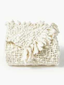 Handgemaakte grofgebreide wollen deken Belen met franjes^Westwing Collection Discount