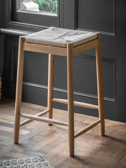 Handgemaakte hocker Eton van eikenhout^Westwing Best