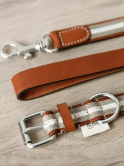 Handgemaakte hondenleiband honkbal^Buddys Dogwear Outlet