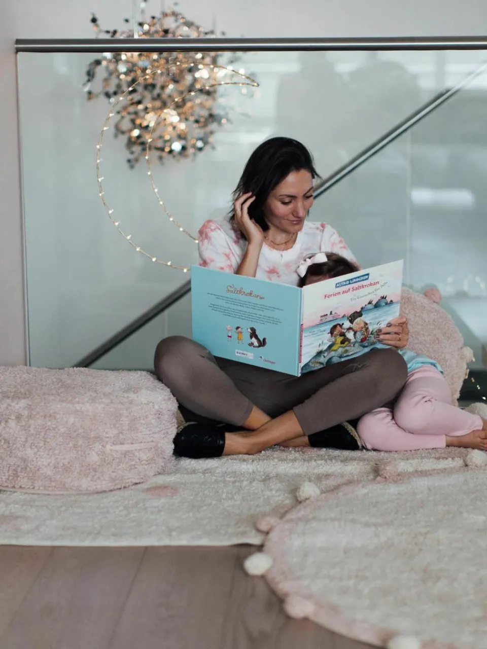Handgemaakte kinderpoef Chill^Lorena Canals Outlet
