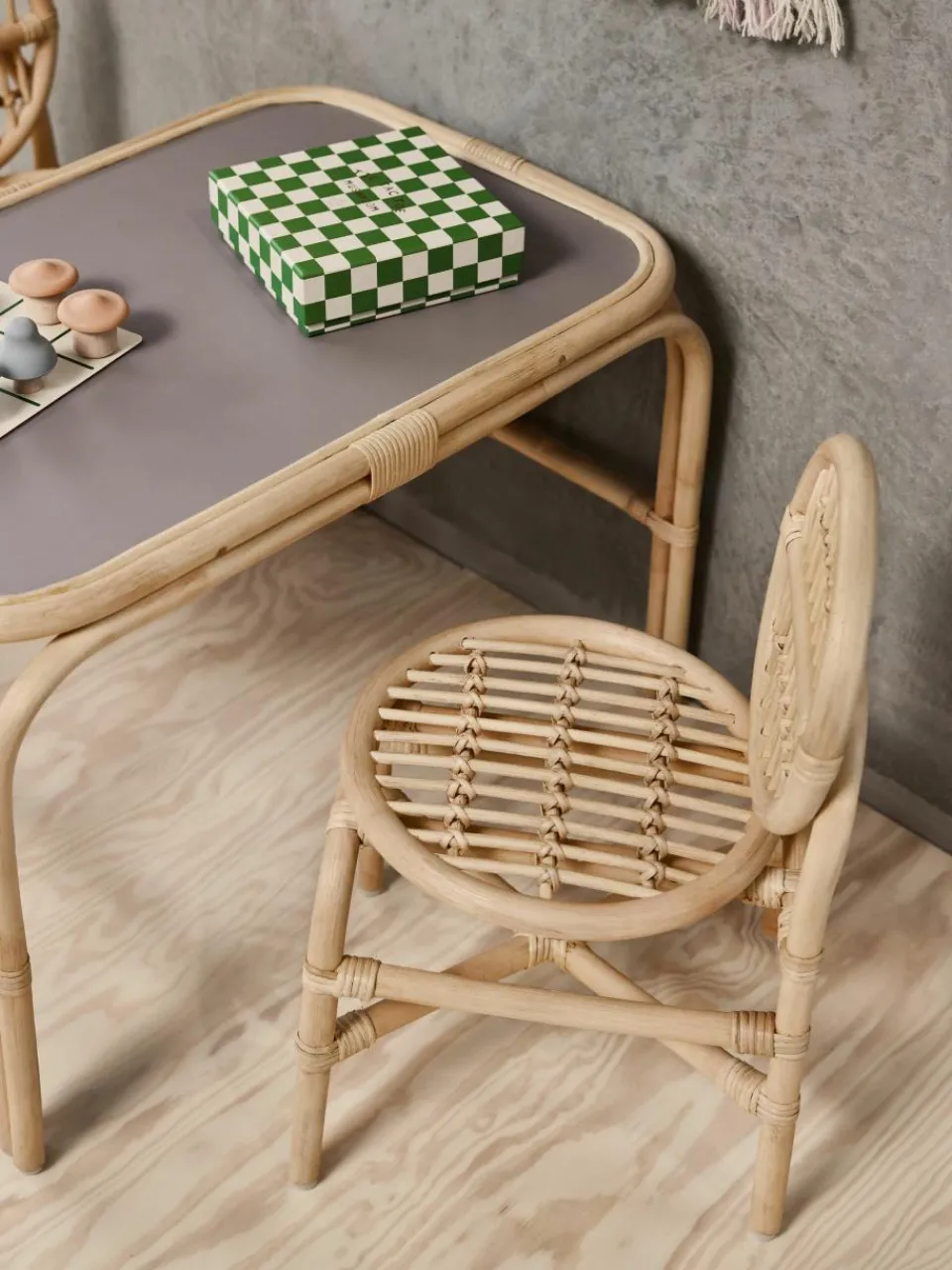 Handgemaakte kinderstoel Nana Mini^Oyoy Living Design Hot