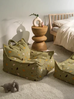Handgemaakte kinderzitzak Sugar van bouclé^Wigiwama Hot