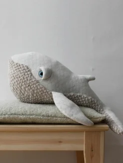 Handgemaakte knuffelkussen Whale^BigStuffed Best