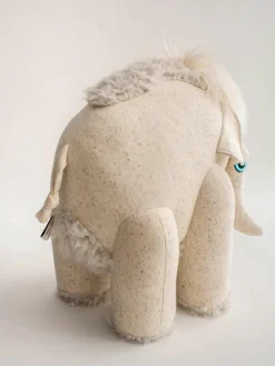 Handgemaakte knuffelkussen Mammoth, in verschillende formaten^BigStuffed New