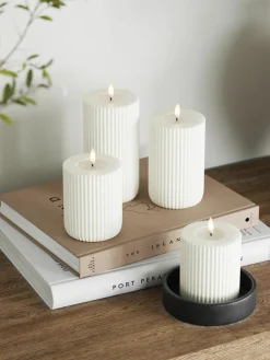 Handgemaakte LED kaars Solid Stripe, H 10 cm^Westwing Sale