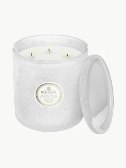Handgemaakte 3-lonts geurkaars Maison Blanc (eucalyptus, kardemom, saliekleurig & hinoki-schors)^Voluspa Online