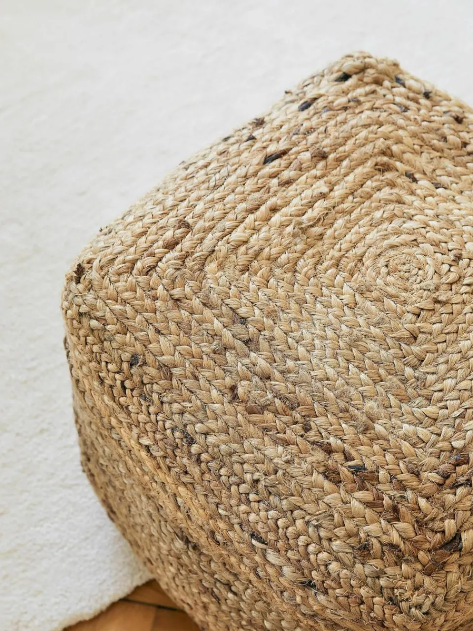 Handgemaakte poef Bono van jute^Westwing Collection Outlet