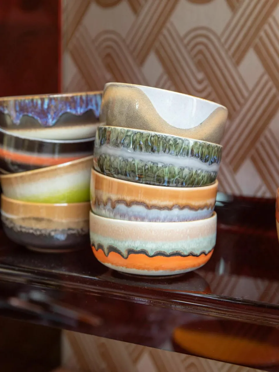 Handgemaakte schalen 70's van keramiek, 4-delig^HKLIVING New