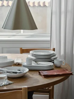 Handgemaakte serveerschaal Stevns, in verschillende formaten^Broste Copenhagen Online
