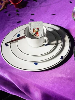 Handgemaakte XS porseleinen koffiekopjes Vitruv met schoteltjes en handbeschilderde platina rand, 2 stuks^Meissen Fashion