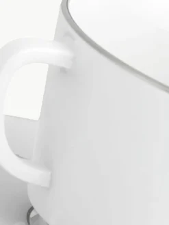 Handgemaakte XS porseleinen koffiekopjes Vitruv met schoteltjes en handbeschilderde platina rand, 2 stuks^Meissen Fashion