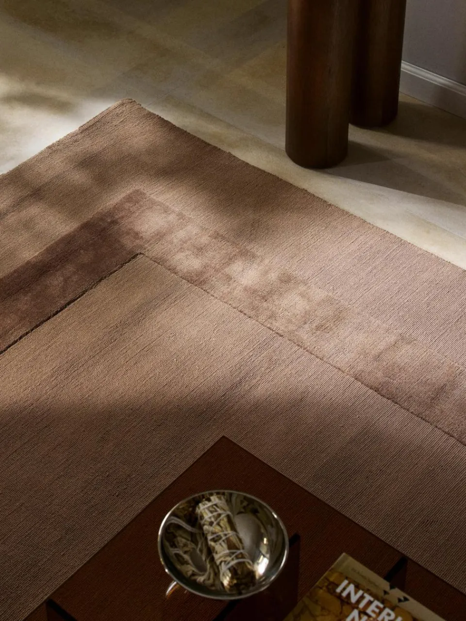 Handgeweven katoenen vloerkleed Dania met hoog-laag structuur^Westwing Collection Fashion