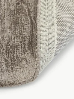 Handgeweven viscose vloerkleed Jane^Westwing Collection Best