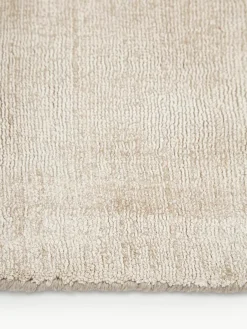 Handgeweven viscose vloerkleed Jane^Westwing Collection Sale