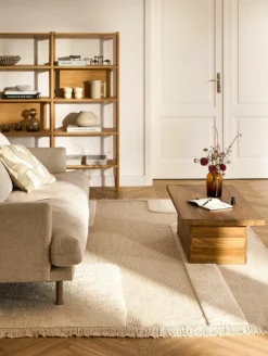 Handgeweven vloerkleed Laine met hoog-laag patroon en franjes^Westwing Collection Online