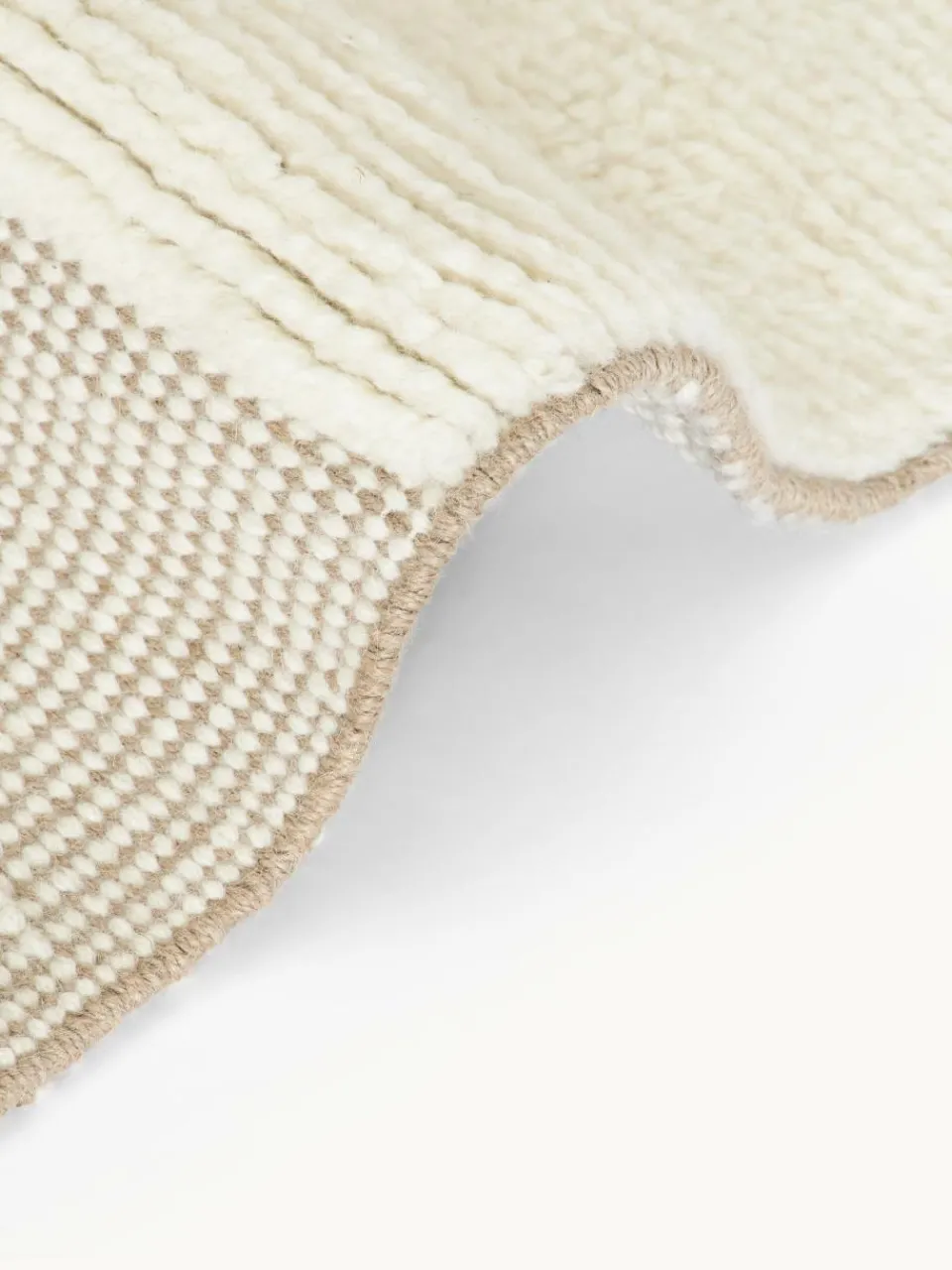 Handgeweven vloerkleed Laine met hoog-laag patroon en franjes^Westwing Collection Online