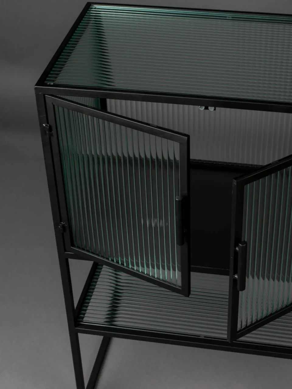 Highboard Boli met gegroefd glas^Dutchbone Online