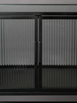 Highboard Boli met gegroefd glas^Dutchbone Online