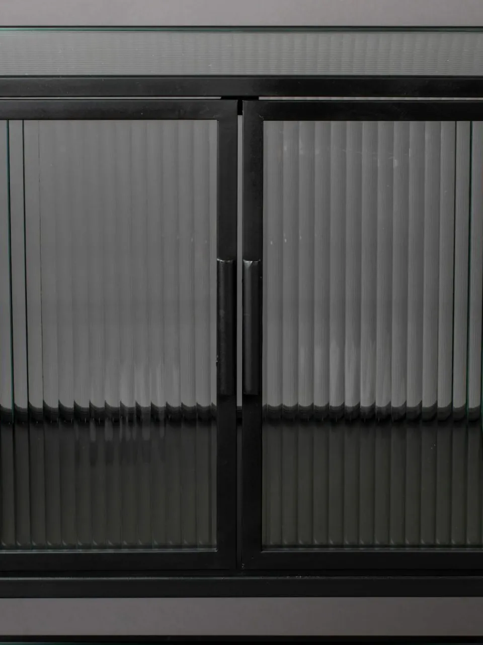 Highboard Boli met gegroefd glas^Dutchbone Online