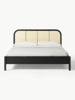 Houten bed Jones met hoofdeinde van Weens vlechtwerk^Westwing Collection Best