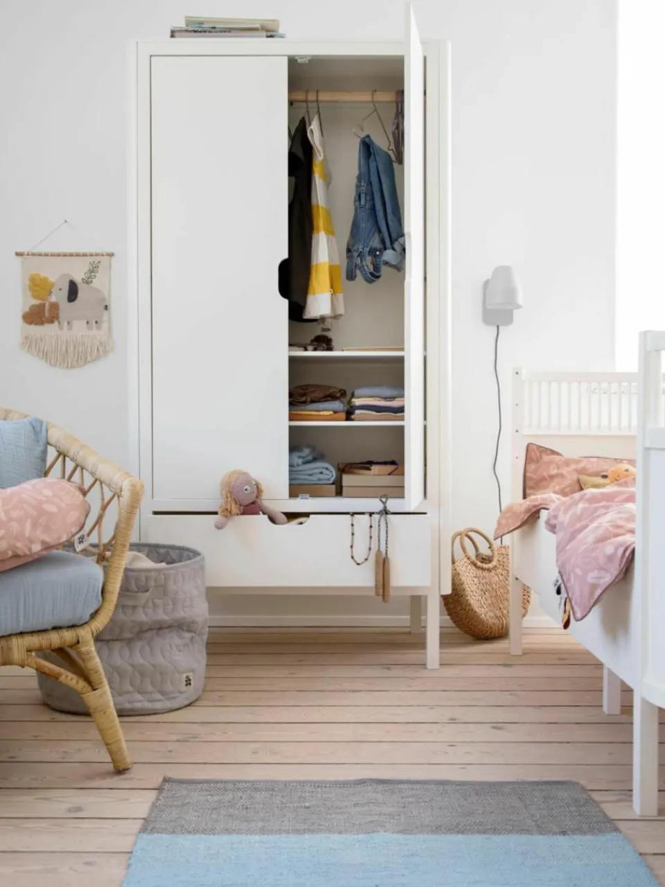 Houten kledingkast Classic^Sebra Outlet