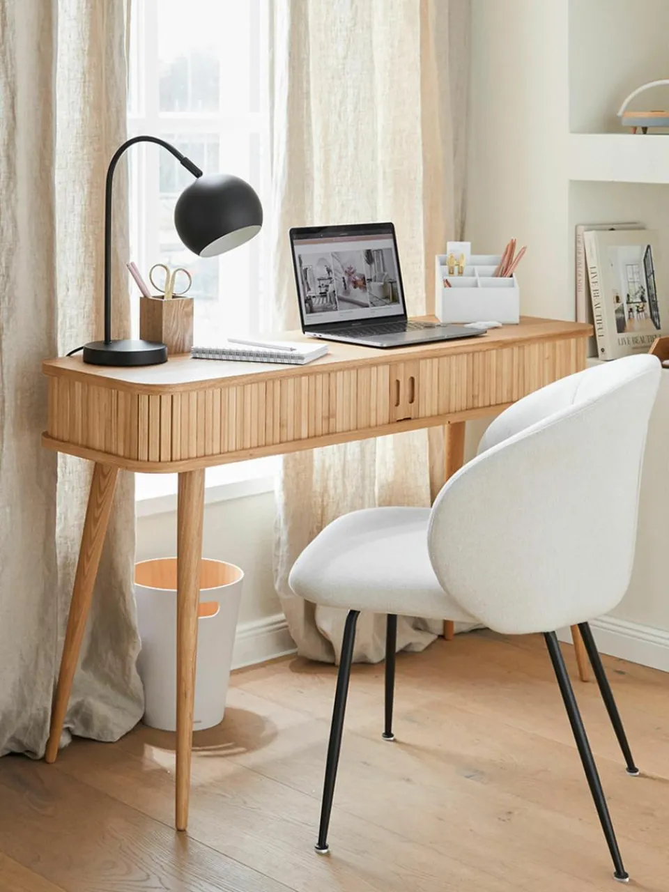 Houten wandtafel Barbier met geribde voorkant^Zuiver Discount