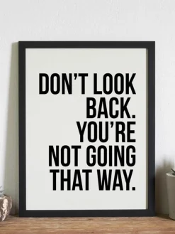 Ingelijste digitale print Don't Look Back^Any Image Sale