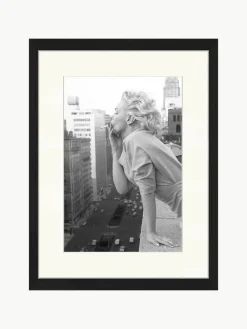 Ingelijste digitale print Marilyn At The Ambassador Hotel New York^Any Image Hot