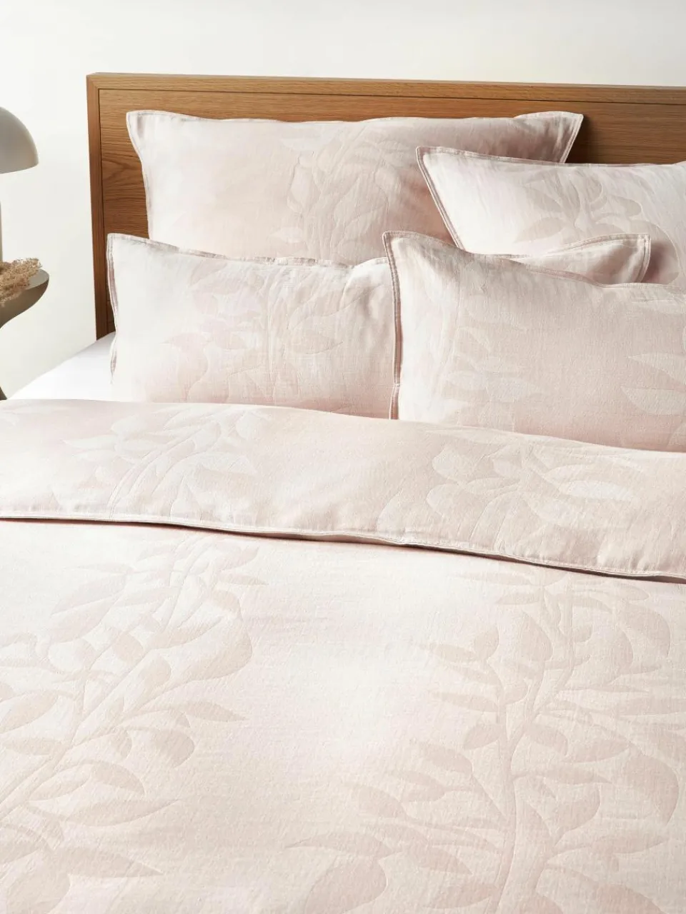 Jacquard mousseline dekbedovertrek Jasmina met bloemenpatroon in^Westwing Collection Fashion