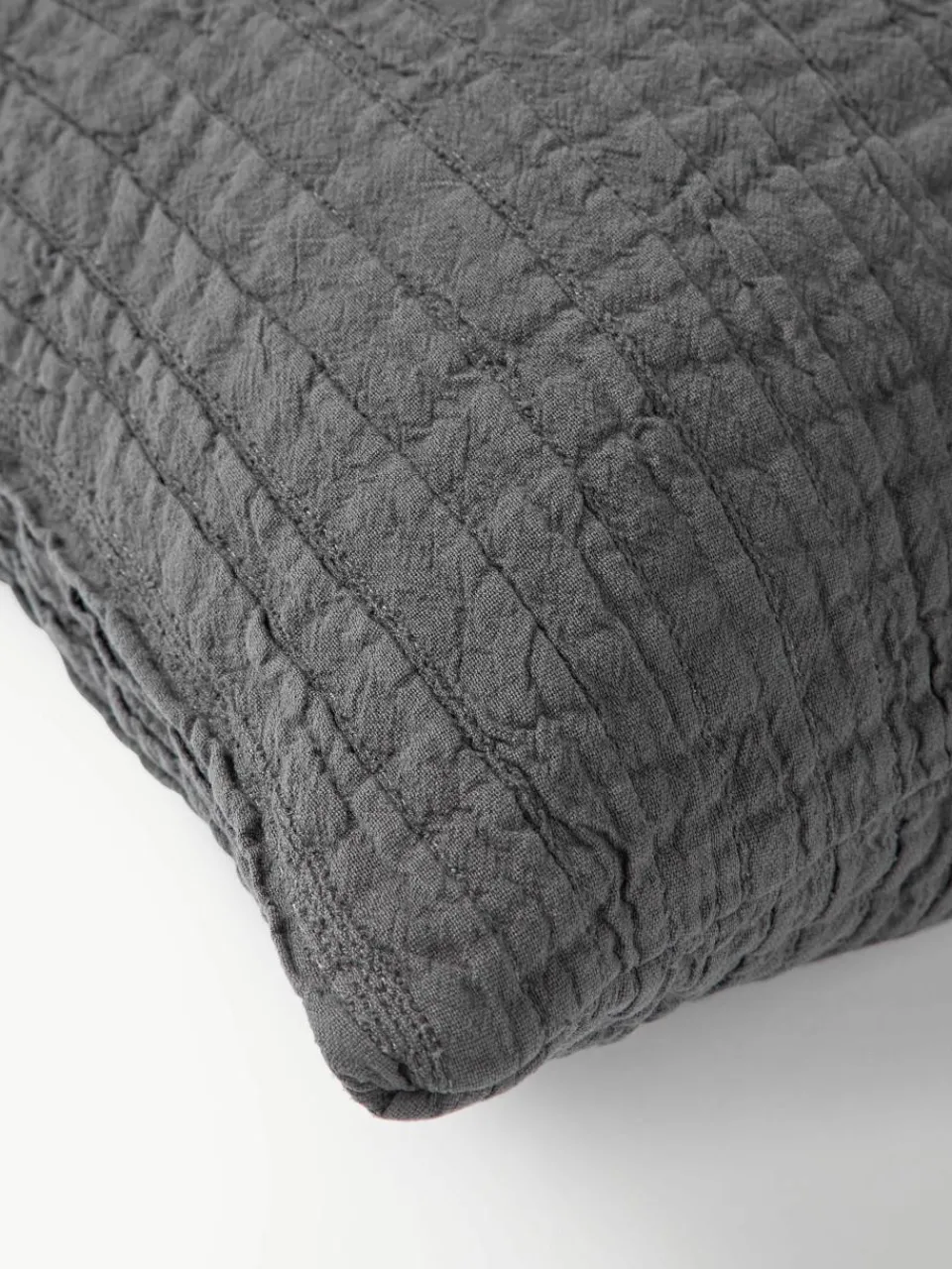 Katoenen kussenhoes Artemis met plissé-patroon^Westwing Collection Fashion