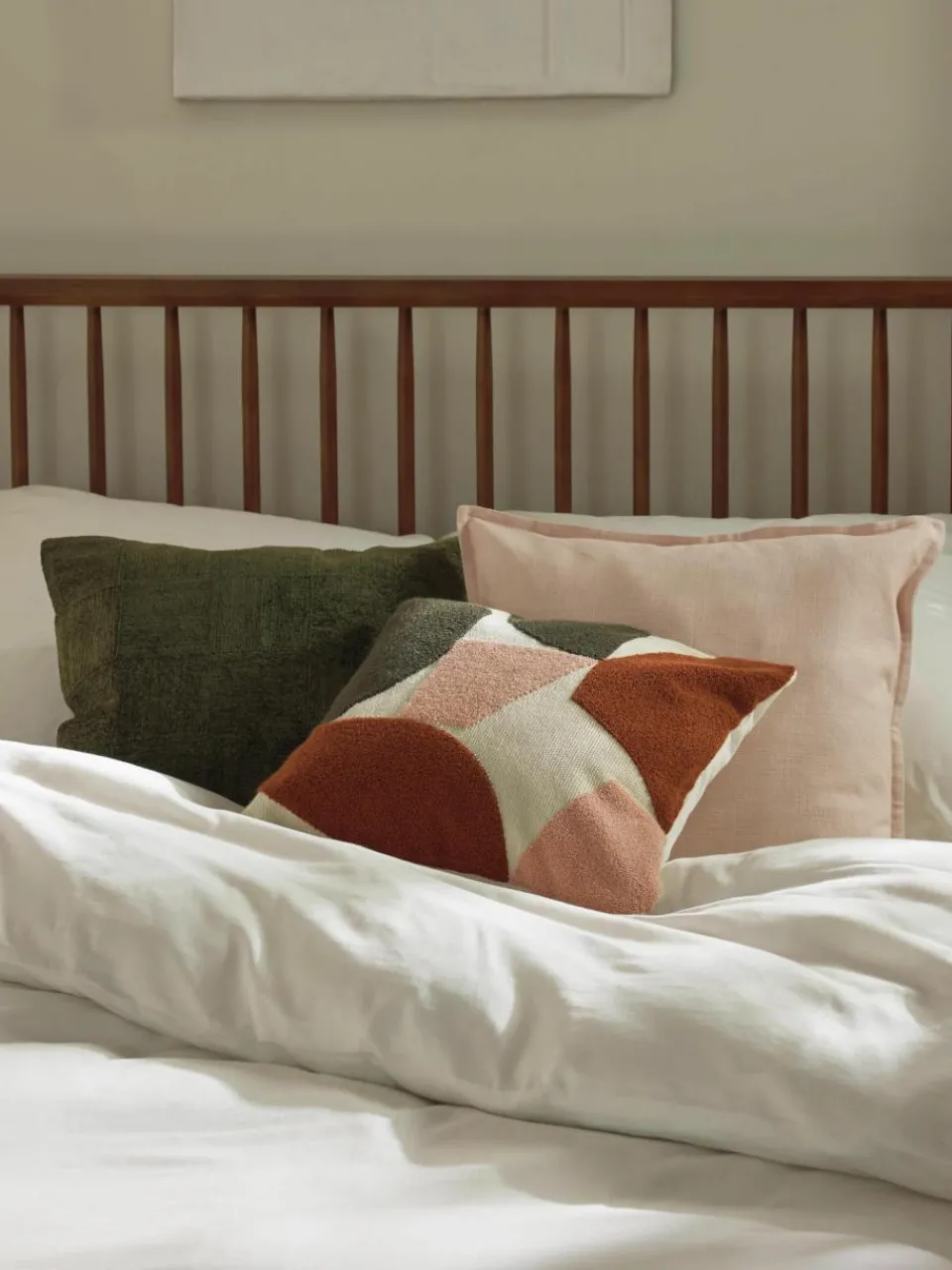 Katoenen kussenhoes Nomi met abstracte decoratie^Westwing Collection Online