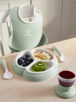 Kinderservies Bliss met slabbetje, 4-delig^Westwing Fashion