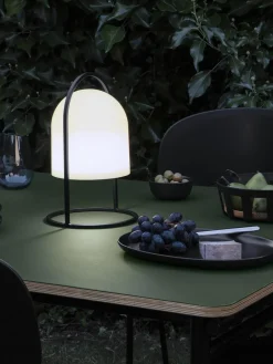 Kleine mobiele LED tafellamp SunLight, dimbaar^Eva Solo Fashion