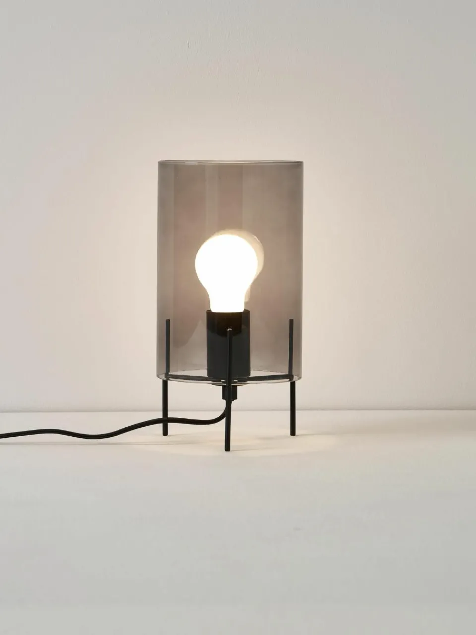 Kleine tafellamp Laurel van gekleurd glas^Westwing Collection Discount
