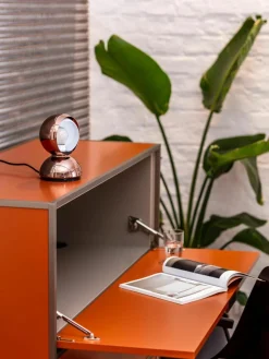 Kleine verstelbare tafellamp Eclisse^Artemide New