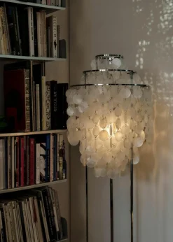 Kleine vloerlamp Fun 1STM, design Verner Panton^Verpan Online