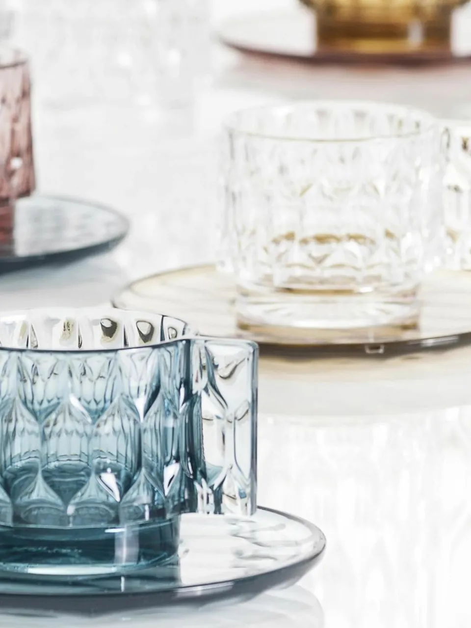 Koffiekopjes met schoteltjes Jellies met structuurpatroon, 4 stuks^Kartell Outlet