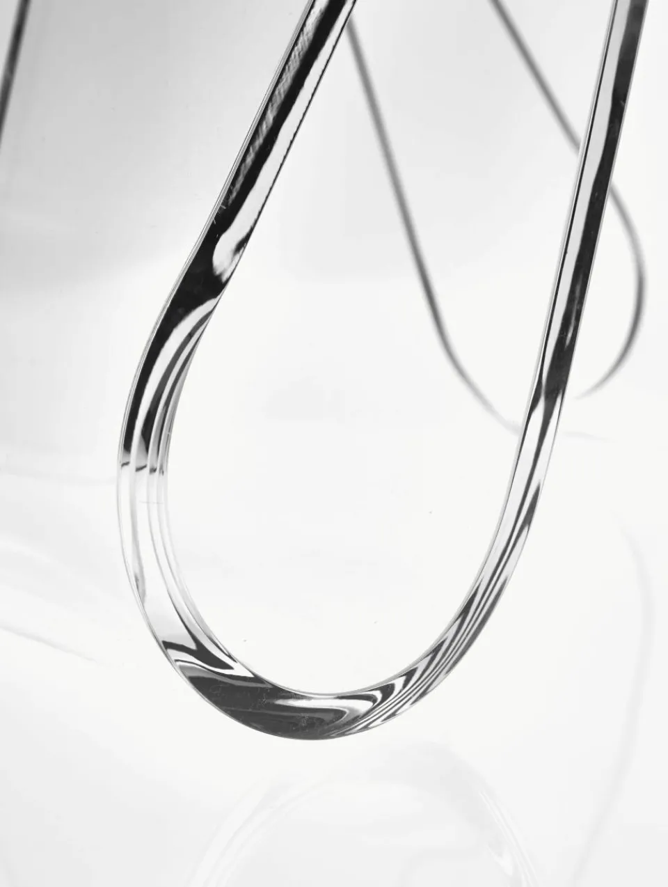 Kruk Loop met tijdschriftenhouder^Umbra Hot