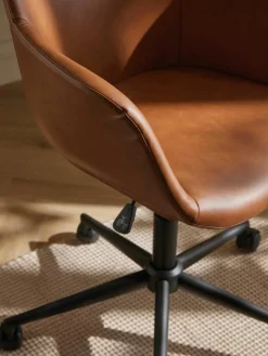 Kunstleren bureaustoel Fiji met smalle zitvlak^Westwing Collection Discount