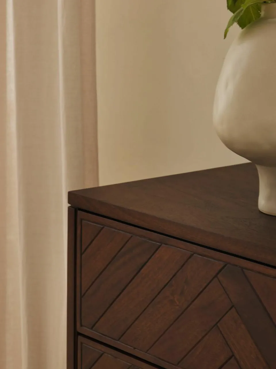 Ladekast Luca van mangohout met visgraat-patroon^Westwing Collection Discount