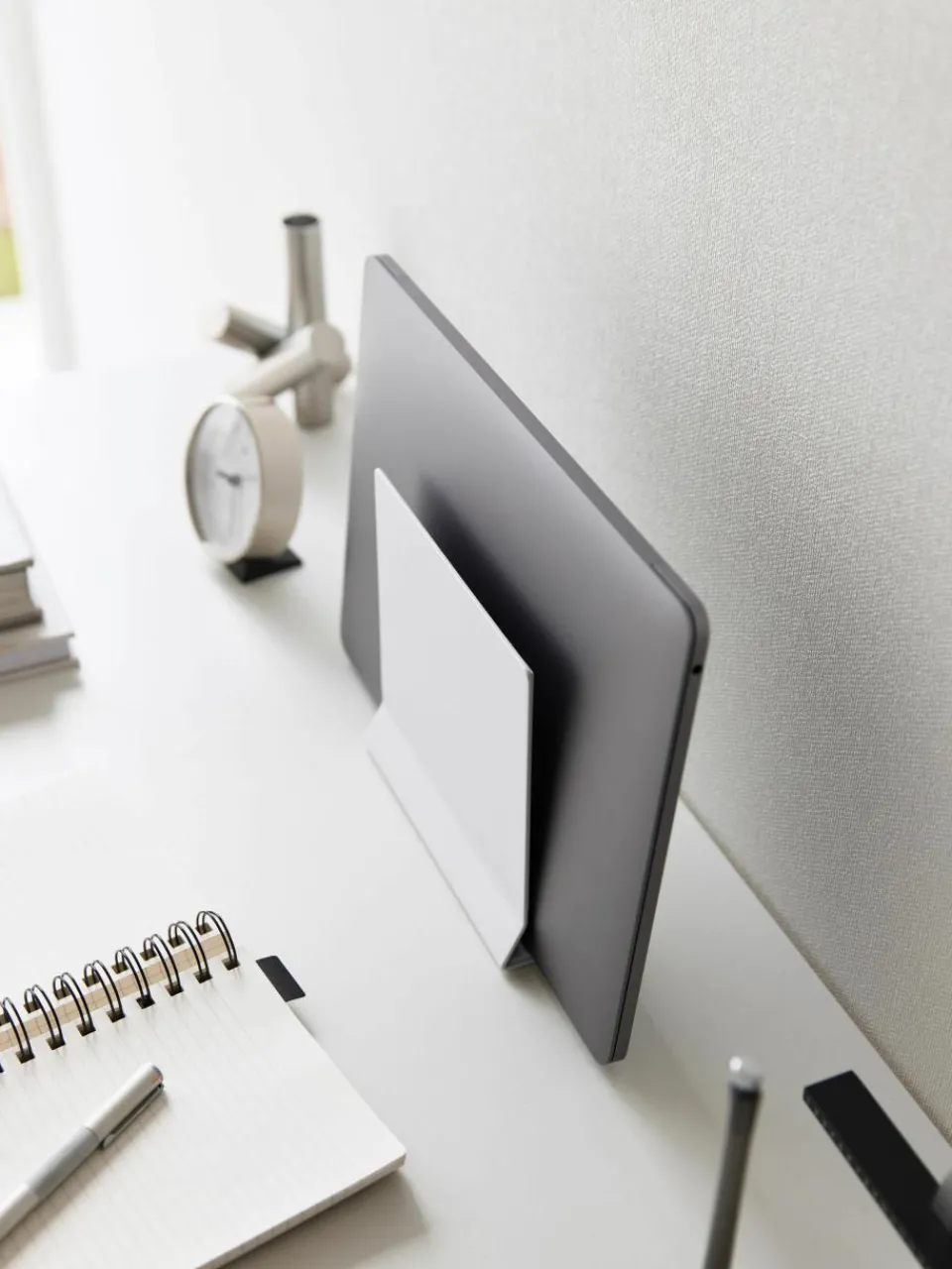 Laptopstandaard Tower van metaal^Yamazaki Online