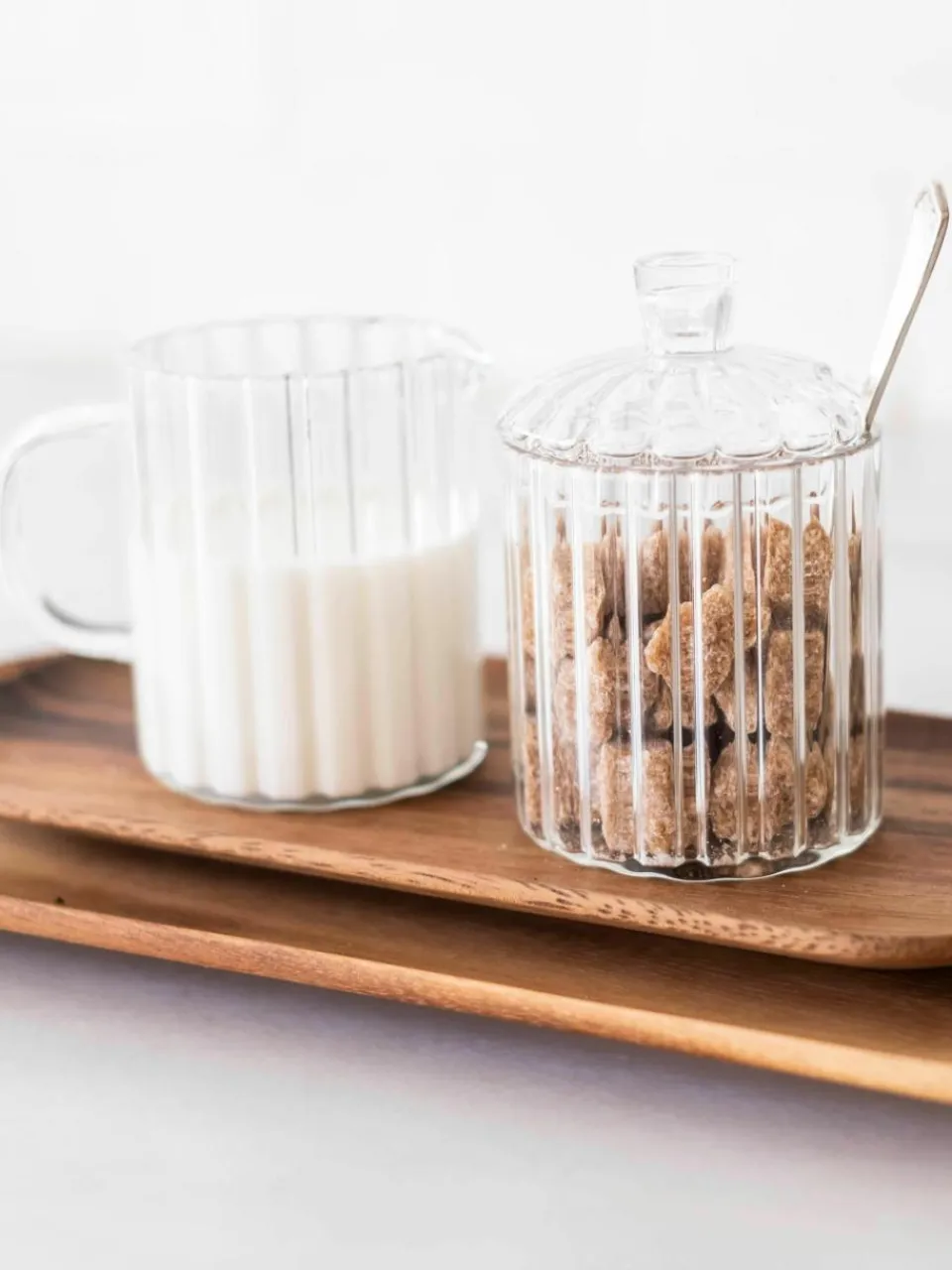 Melkkan en suikerpotset Brilia van glas, set van 3^ANDREA HOUSE Best