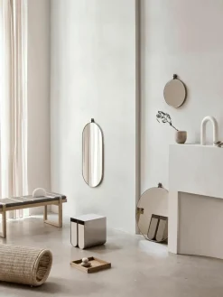 Metalen bijzettafel Curved^Kristina Dam Sale