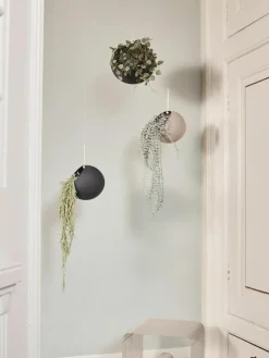 Metalen plantenpot Globe om op te hangen^AYTM Outlet