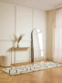 Metalen sidetable Tensio^Westwing Fashion