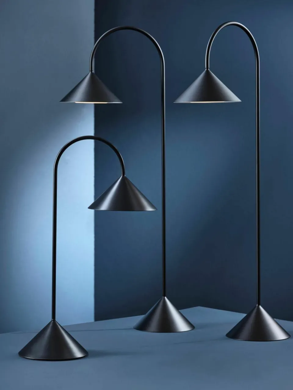 Mobiele outdoor LED tafellamp Grasp, dimbaar^Frandsen Sale
