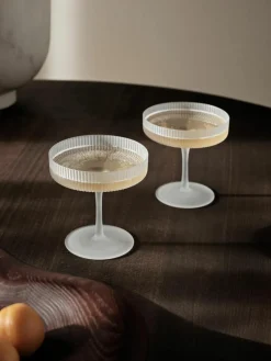Mondgeblazen champagneglazen Ripple met groefreliëf, 2 stuks^ferm LIVING Fashion
