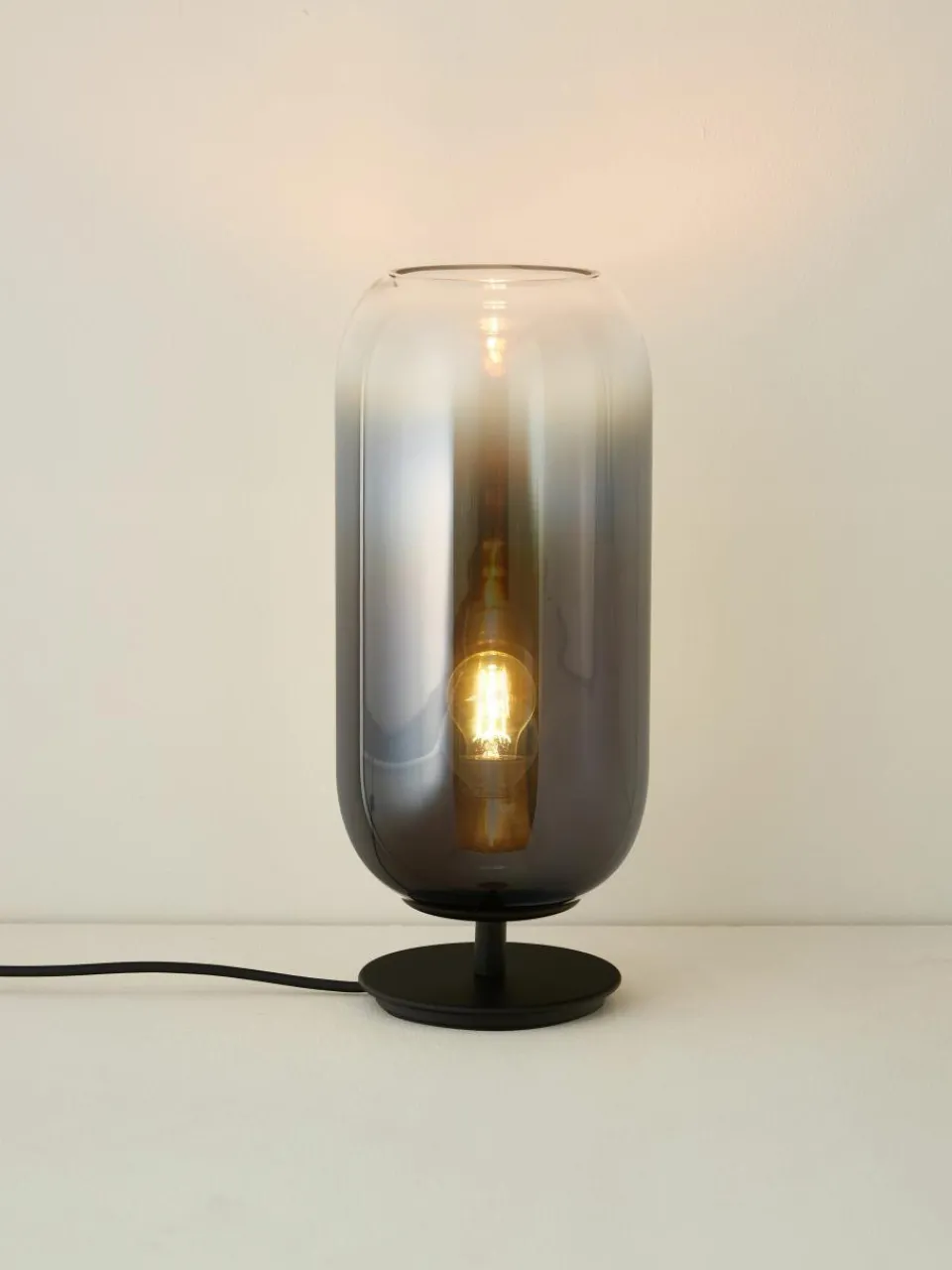 Mondgeblazen tafellamp Gople, in verschillende formaten^Artemide Outlet